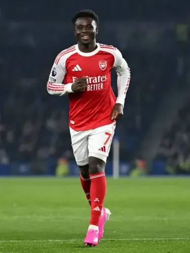 Arsenal Increases Premier League Lead with Key Victory