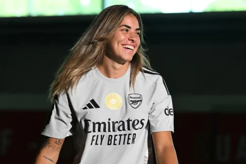 Arsenal Women sign Spain goalkeeper Misa Rodriguez on free transfer