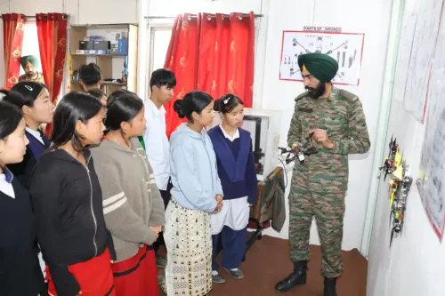 क्या भारतीय सेना ने छात्रों के लिए बैरक में एक दिन का आयोजन किया?