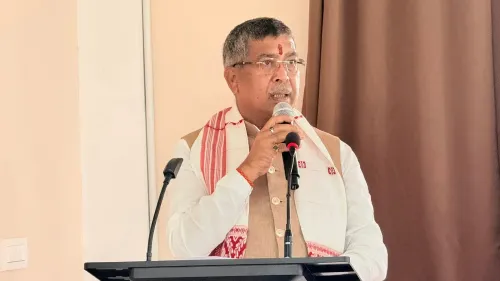 केजरीवाल का अमृतसर मंदिर ऐलान वोट बैंक की चाल: झारखंड BJP अध्यक्ष आदित्य साहू का पलटवार