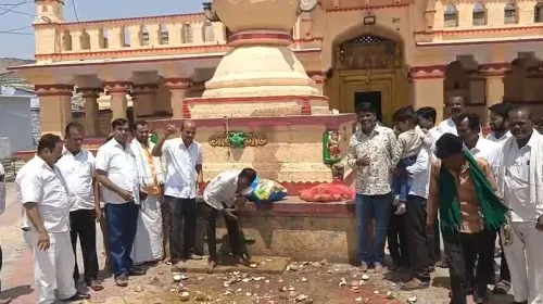 Karnataka cabinet formation: Protests, prayers erupt as Congress weighs Deputy CM picks