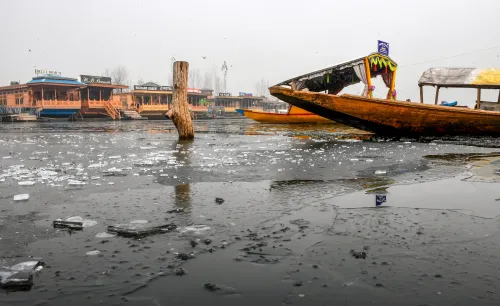 Kashmir Experiences Frigid Temperatures of Minus 8; CM Omar Abdullah Returns