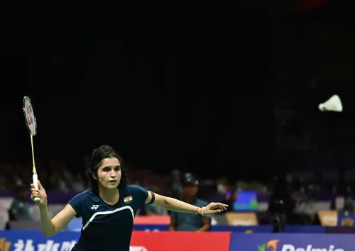 Asian Games badminton: Japan lead India 2-0 after Sindhu, Unnati defeats in women's team QF