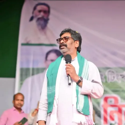 हेमंत सोरेन ने असम में चुनाव प्रचार पर लगाया संवैधानिक संस्थाओं के दुरुपयोग का आरोप