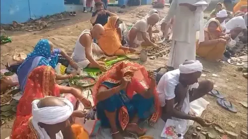 पुनपुन घाट पर पितृपक्ष: औरंगाबाद में हजारों श्रद्धालुओं ने किया पिंडदान, गया जी के लिए हुए रवाना