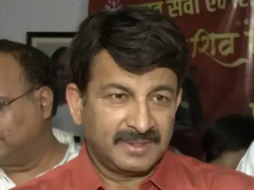 क्या औरंगजेब को 'पवित्र' कहना सही है? आसिफ शेख की टिप्पणी पर मनोज तिवारी की प्रतिक्रिया