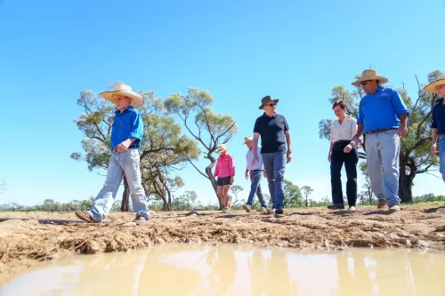 Candidates for Australian PM Campaign in the Northern Regions Ahead of Election