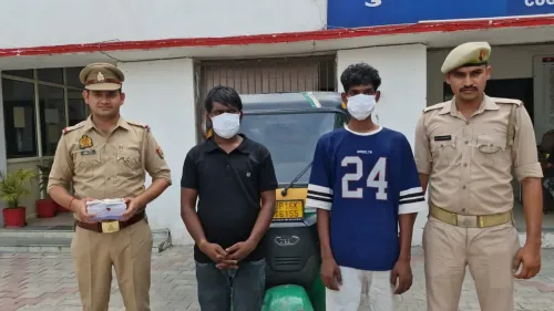 नोएडा में ऑटो लूट गिरोह का भंडाफोड़: दानिश मलिक, चंदन शर्मा गिरफ्तार, नाबालिग भी हिरासत में