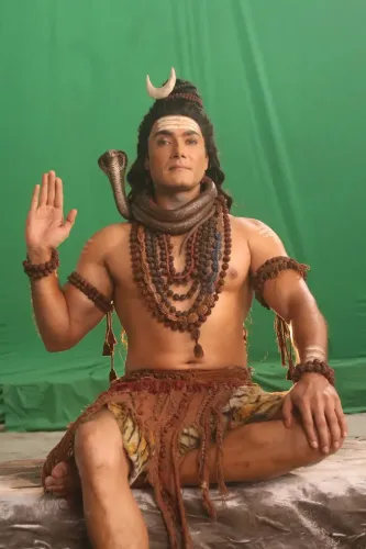 Is It an Honor and Responsibility for Avinesh Rekhi to Play Lord Shiva in ‘Ganesh Kartikeya’?