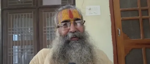 राम मंदिर चढ़ावा विवाद: अयोध्या संतों ने कहा — 'रामलला दर्शन अबाधित, सुप्रीम कोर्ट का फैसला देशहित में होगा'