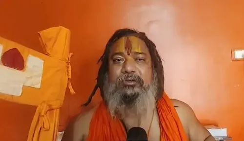 Ayodhya seers back Pasi community over Kasmandi Mosque dispute in Malihabad