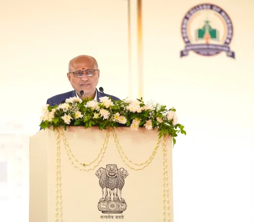 आयुष्मान भारत से 44 करोड़ लोगों को स्वास्थ्य कवर: उपराष्ट्रपति राधाकृष्णन ने कोयंबटूर में नर्सिंग कॉलेज का उद्घाटन किया
