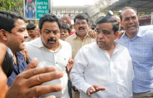 New Delhi: Delhi Congress Demonstration Against LPG Shortage and Price Increase