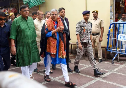 कोलकाता: सीईसी ज्ञानेश कुमार की कालीघाट काली मंदिर यात्रा