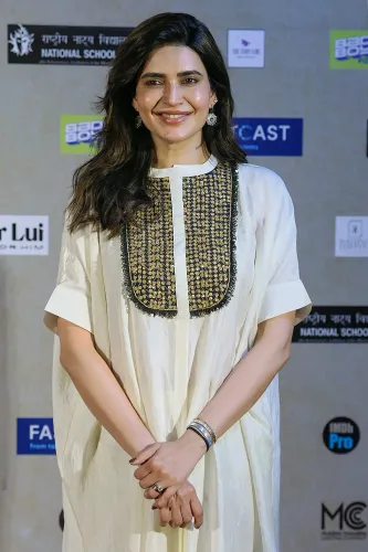 Mumbai: Celebrities Attend Khidkiyaan Theatre Film Festival 2026