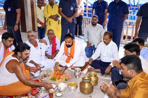 Deoghar: Samrat Choudhary Pays Homage at Baba Baidyanath Dham