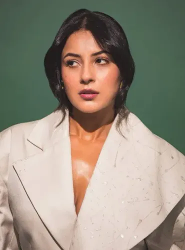 शहनाज गिल ने 'नरक' को दिया अपना यूनिक टच, 'इश्कनामा' में निम्मा-नसीमा का दर्द आया सामने