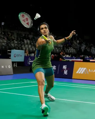 Sindhu, Tanvi Sharma reach Australian Open badminton quarterfinals