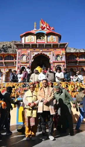 बद्रीनाथ धाम में परिवार संग पहुंचे उत्तराखंड के कृषि मंत्री गणेश जोशी ने की पूजा-अर्चना