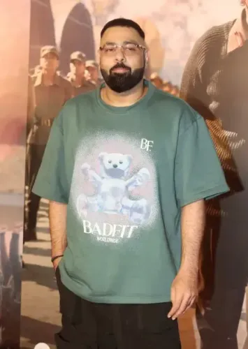 बादशाह ने 'टटीरी' विवाद के लिए राष्ट्रीय महिला आयोग से मांगी माफी, 50 बच्चियों की शिक्षा का किया प्रस्ताव