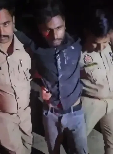 बलिया में पुलिस और बदमाशों के बीच मुठभेड़, तीन इनामी बदमाश गिरफ्तार