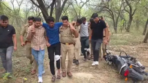 ग्रेटर नोएडा में चोर गिरोह का भंडाफोड़: मुठभेड़ में 2 घायल, 4 गिरफ्तार; ₹51 लाख के जेवर बरामद