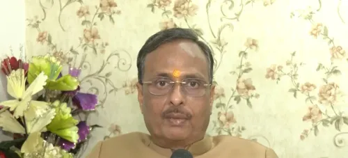 ममता बनर्जी ने अपने ही कार्यकर्ता को थप्पड़ मारा: BJP सांसद दिनेश शर्मा का तीखा हमला