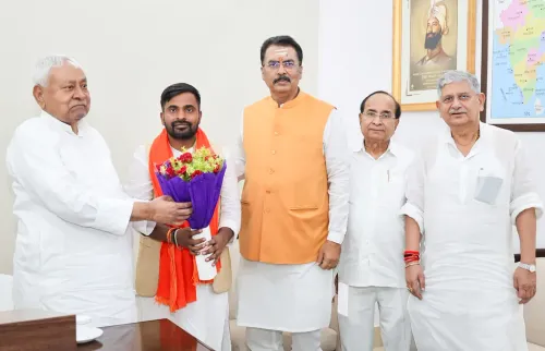 Bankipur bypoll: NDA's Neeraj Kumar Sinha meets Nitish Kumar for blessings before nomination