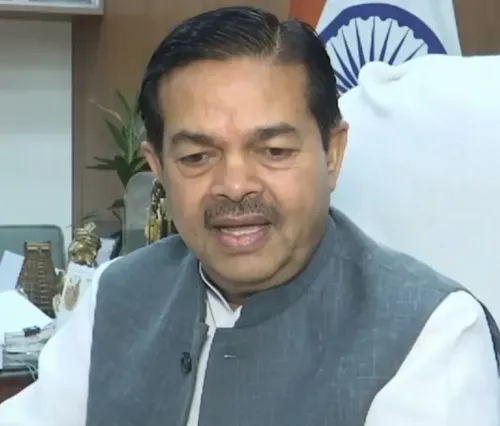 कोलकाता स्ट्रॉन्ग रूम विवाद: BJP नेताओं का ममता बनर्जी पर निशाना, कहा — यह उनका आखिरी कार्यकाल