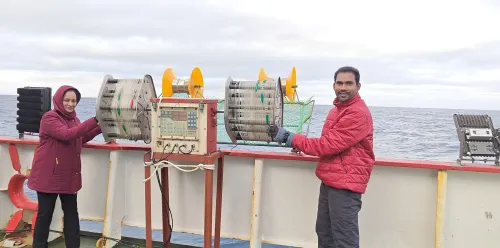 Confronting Cyclones: CMFRI's Antarctic Research Expedition