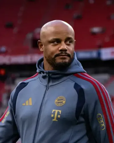Bayern Munich boss Vincent Kompany collapses at training, hospitalised
