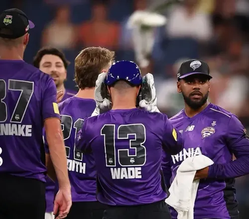 क्या होबार्ट हरिकेंस ने मेलबर्न रेनेगेड्स को 7 विकेट से हराकर प्वाइंट्स टेबल में टॉप किया?