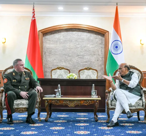 Bishkek: Rajnath Singh Meets Belarus Defence Minister Viktor Khrenin