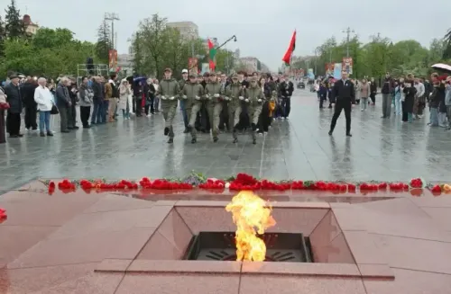 Belarus marks 81st Victory Day with parades and ceremonies across Minsk, Gomel