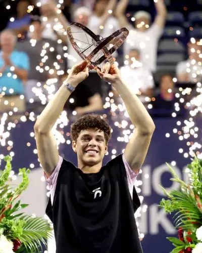 बेन शेल्टन ने कारेन खाचानोव को हराकर जीता कैनेडियन ओपन पुरुष एकल वर्ग का खिताब 