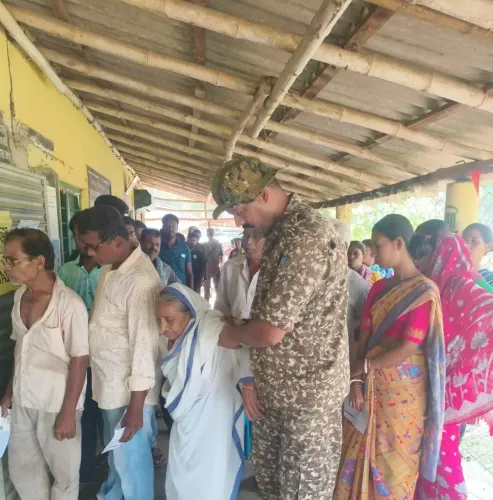 Bengal Phase 2 polls: 18.39%25 turnout in first 2 hours across 142 seats