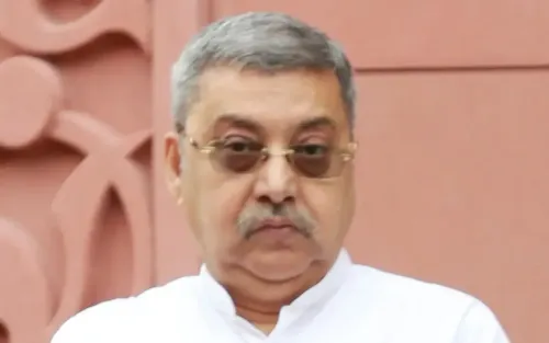 Did Bengal Guv Really File Suit Against Kalyan Banerjee Over Raj Bhavan Weapon Allegations?