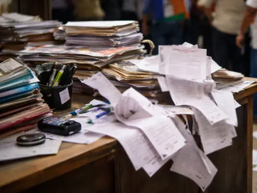 What Happened During the Bengal SIR Process Involving Trinamool Workers?