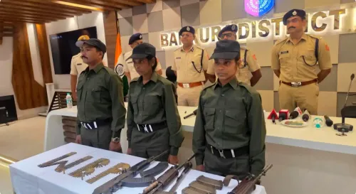 Three CPI (Maoist) commanders surrender in Bankura with AK-47