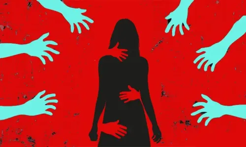 What Happened in Bengaluru? Five Men Gang-Rape West Bengal Woman and Assault Her Son