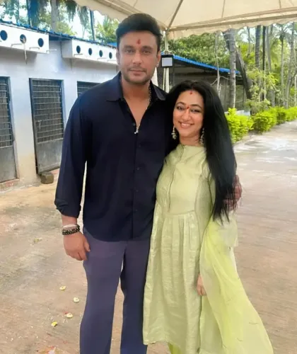 Why Did Bengaluru's Jailed Superstar Darshan's Wife File a Cyber Complaint?