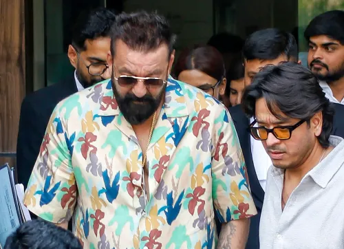 Sanjay Dutt appears before NCW in Delhi