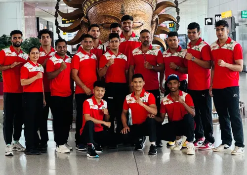 Who is in the 19-member squad for the Thailand Open?