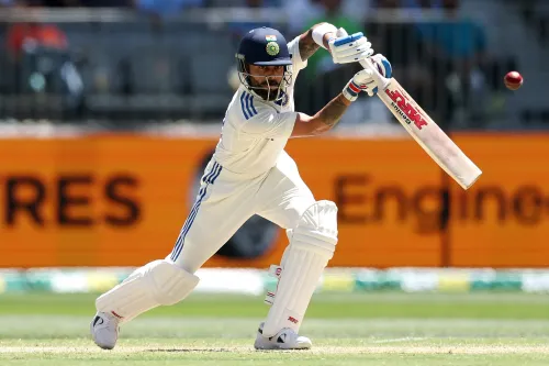 BGT 2024-25: Manjrekar Points Out Kohli's Struggles with Outside Off Deliveries
