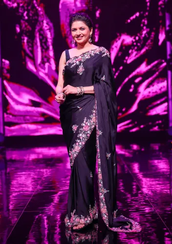 Did Bhagyashree Patwardhan Channel Salman Khan's Role in 'Maine Pyar Kiya' on Indian Idol 16?