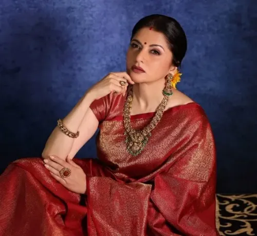 Did Bhagyashree Channel Her Inner Punjabi Kudi This Hariyali Teej?