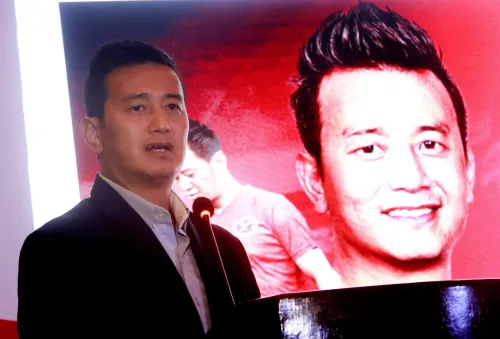 क्या बाइचुंग भूटिया भारत के फुटबॉल सुपरस्टार हैं?