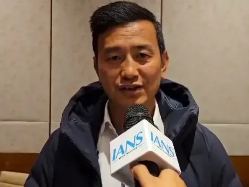 Bhaichung Bhutia and Subrata Paul to Attend DSC Football Finals in Goa