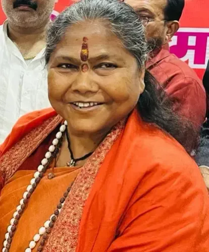 भाजपा नेता साध्वी निरंजन ज्योति ने कहा-विपक्ष घुसपैठियों के पक्ष में है