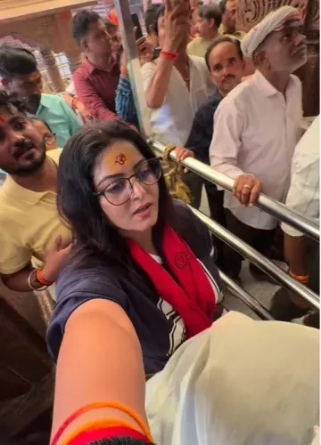अंजना सिंह का ओंकारेश्वर ज्योतिर्लिंग दर्शन, इंस्टाग्राम पर साझा की आध्यात्मिक यात्रा